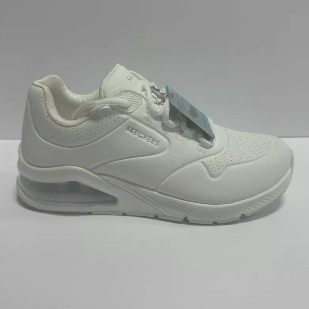Skechers Womens Uno2 Air Around You Sneaker White Size 7 M